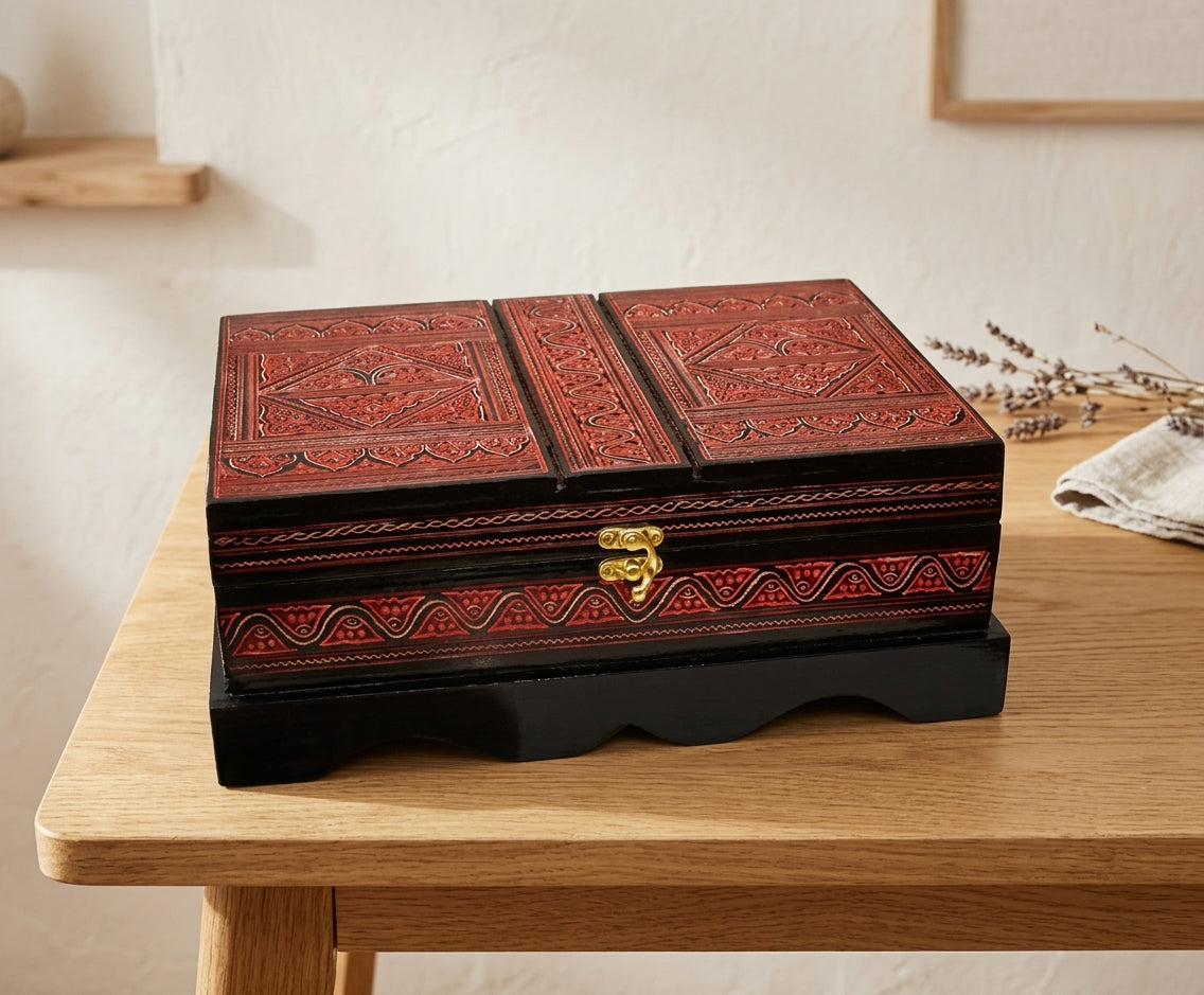 Handmade Wooden Quran Rehal with Naqshi Artwork – Sheesham Wood | Zaylwood